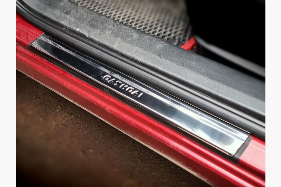 Nissan Qashqai 2014-2021 Einstiegsleisten Edelstahl (Carmos V2, 4 Stk.) Image