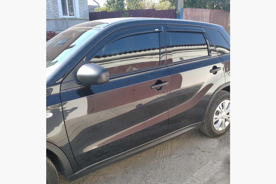 Suzuki Vitara 2015- Windabweiser (4 Stk, Niken) Image