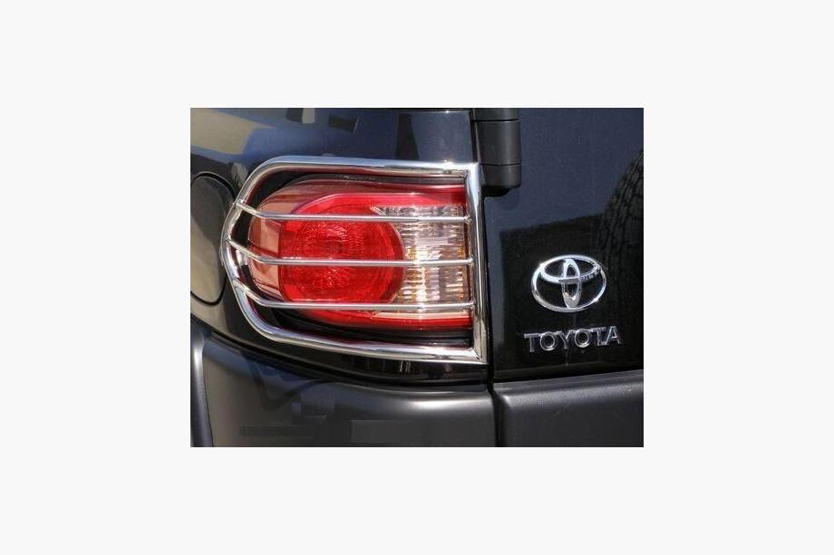 Toyota FJ Cruiser 2006-2022 Schutz für Rückleuchten (Edelstahl, 2 Stk) Foto 8