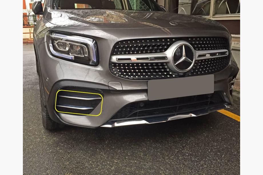 Mercedes GLB X247 2019- Seitliche Edelstahlleisten für vordere Stoßstange Image